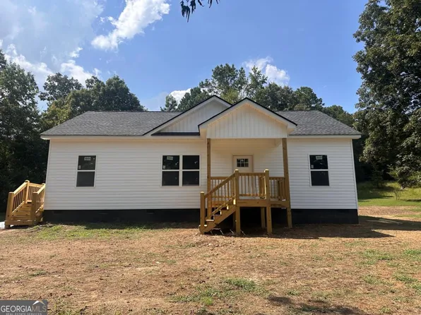 373 SW Beamer Cir, Calhoun, GA 30701