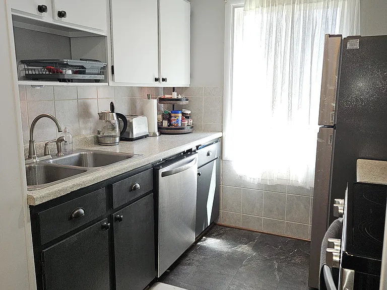 366 Elton Hills Dr NW — Photo 8