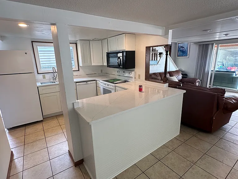 100 S Lakeview Dr — Photo 20
