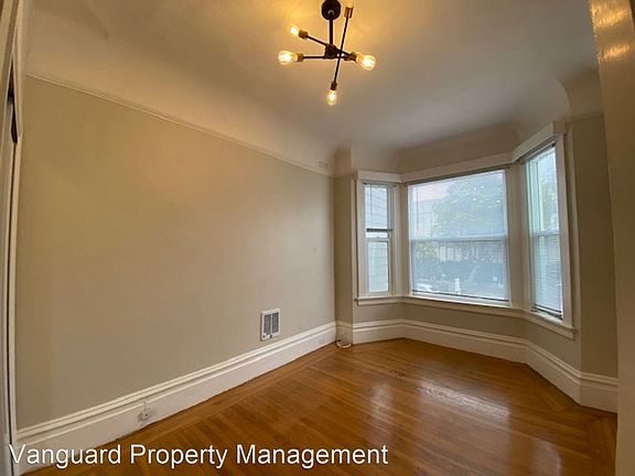 4th image of 3924 Sacramento St