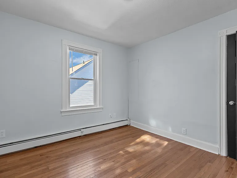 60 Morris Ave #2 — Photo 10