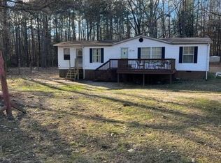 140 Cedarwood St, Macon, NC 27551