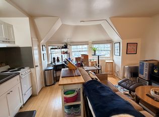 1926 Pine St #4F, Philadelphia, PA 19103