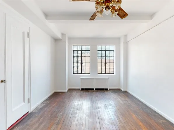 45 Tudor City Place image 1 of 10