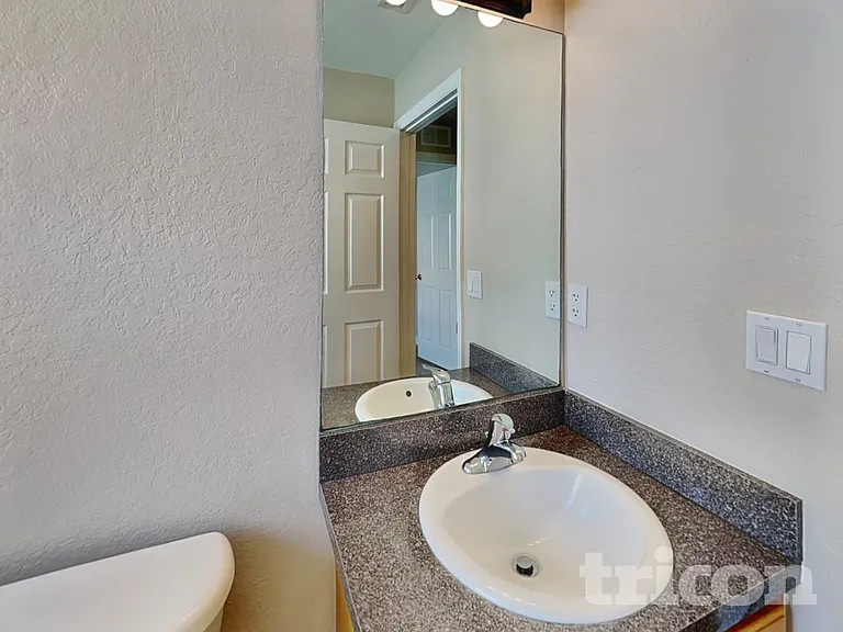 569 Cody Caleb Dr — Photo 11