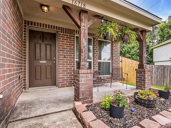 3rd image of 16718 Warbler Dr