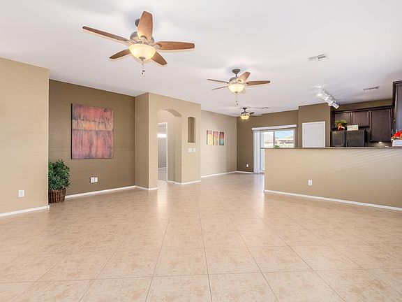 2nd image of 1708 W Stephanie Ln