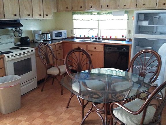 2nd image of 158 Tara Dr