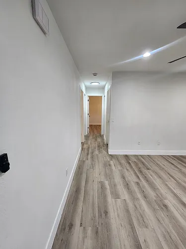 2051 Midnight St Photo 1