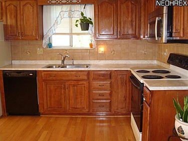 3rd image of 5670 Janet Blvd