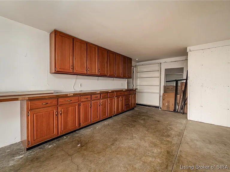 303 Colonial Club Dr — Photo 22