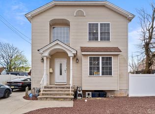 114 Howard St, New Brunswick, NJ 08901