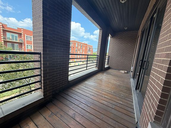 5th image of 2903 W Irving Park Rd APT 2