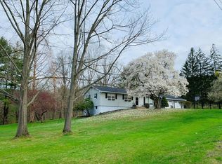 2606 Morrcrest Dr, Corning, NY 14830