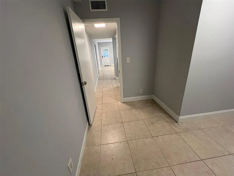 751 Pine Dr #101 — Photo 35