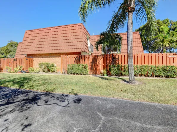 3409 Spanish Wells Dr #56-A, Delray Beach, FL 33445