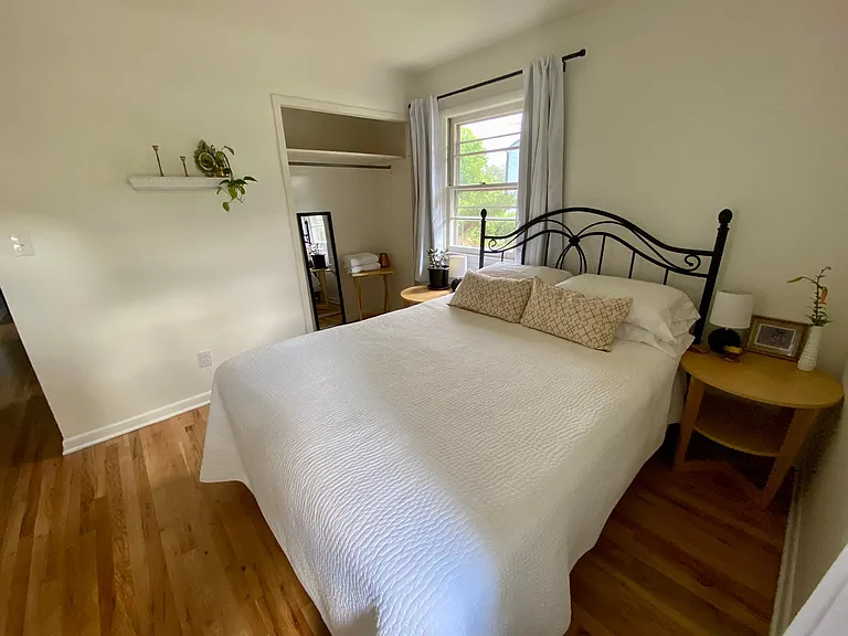 337 Saint Charles St — Photo 8