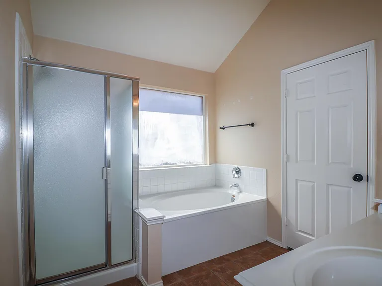 1507 Nightingale Ln — Photo 13