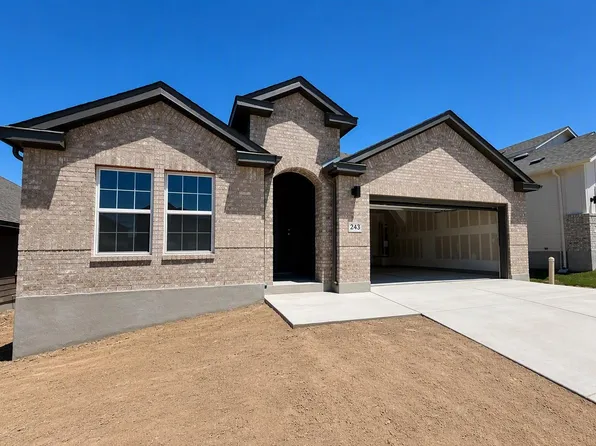 225 Seattle Slew Dr, Jarrell, TX 76537
