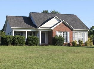 2114 River Chase Dr, Monroe, NC 28110