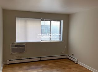 5909 N Kenmore Ave APT 508, Chicago, IL 60660
