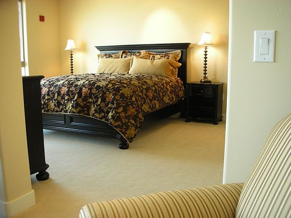 furnishings convey at no extra cost