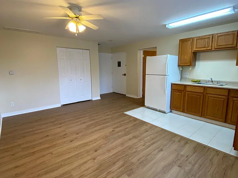 420 North St #18 — Photo 18