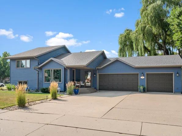 1829 San Diego Dr, Bismarck, ND 58504