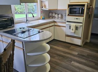 98458 N Bank Chetco Rd, Brookings, OR 97415