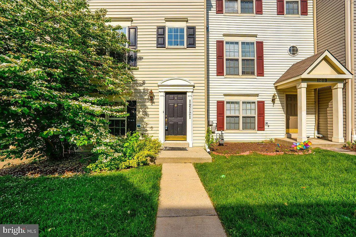 Building Photo - 12121 Amber Ridge Cir