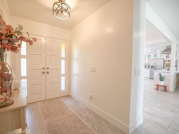 4th image of 16465 Holcomb Way