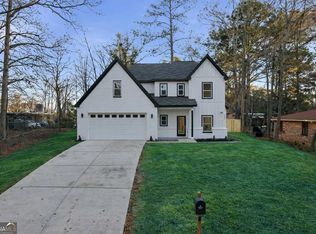 1043 McCalla St NE, Conyers, GA 30012