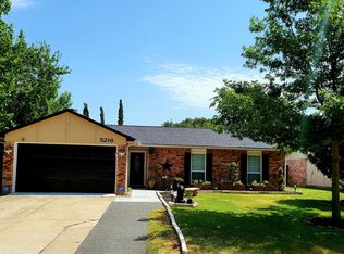 5216 Miller Cir, The Colony, TX 75056