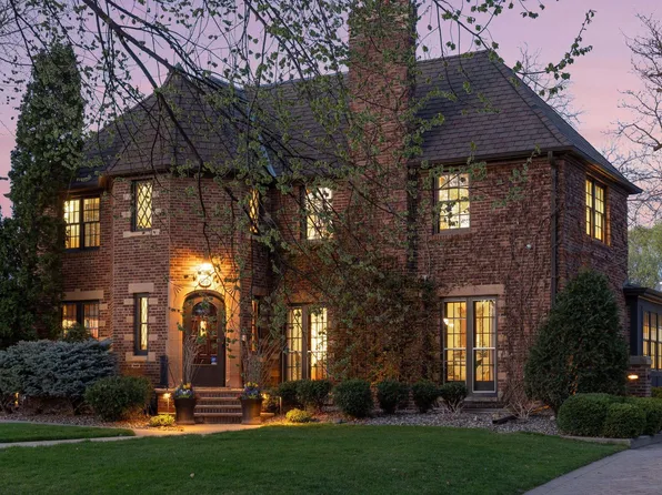 4513 Edina Blvd, Edina, MN 55424