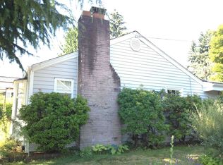 8625 17th Ave NE, Seattle, WA 98115