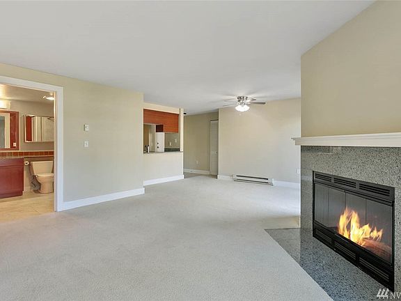 3rd image of 4831 Fauntleroy Way SW APT 106