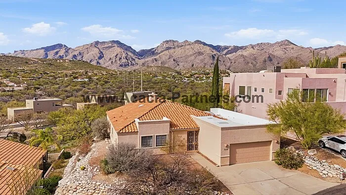 4221 N Summer Set Dr — Photo 5