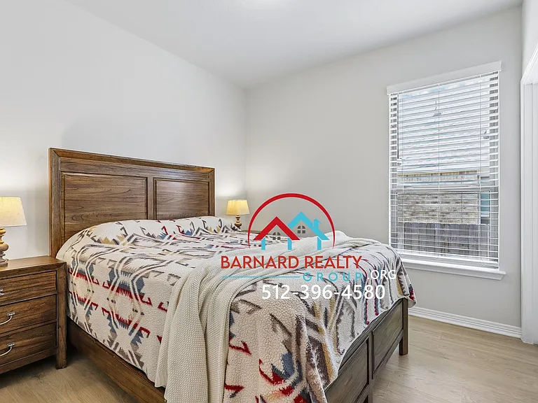 124 Fountain Grass Dr — Photo 12