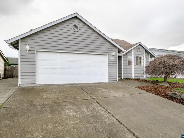 4260 Paintbrush Ct NE, Salem, OR 97305