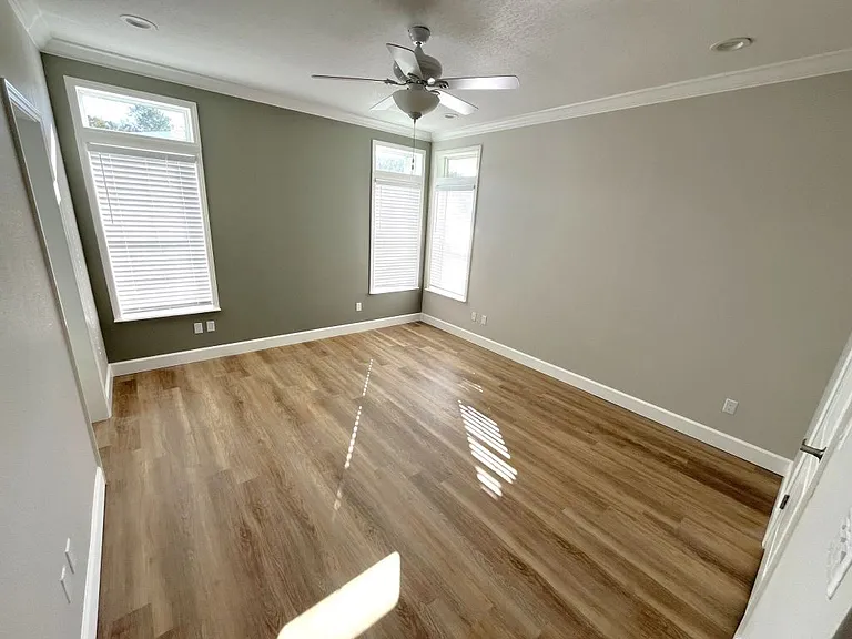 1029 Mayapple Ln #1029E — Photo 14
