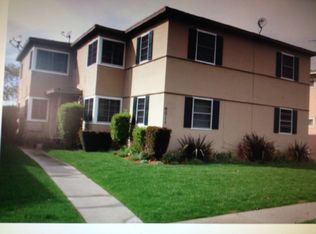 9011 Ramsgate Ave, Los Angeles, CA 90045