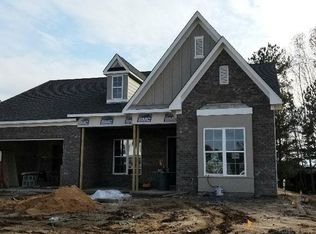 1252 Dairy Glen Dr, Fuquay Varina, NC 27526