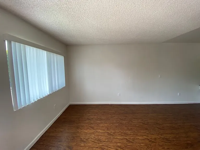 Vista Capri Apartments in Kearny Mesa — Photo 6