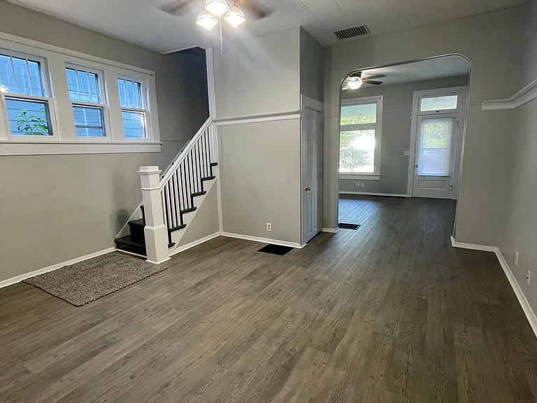 1822 Main St — Photo 7
