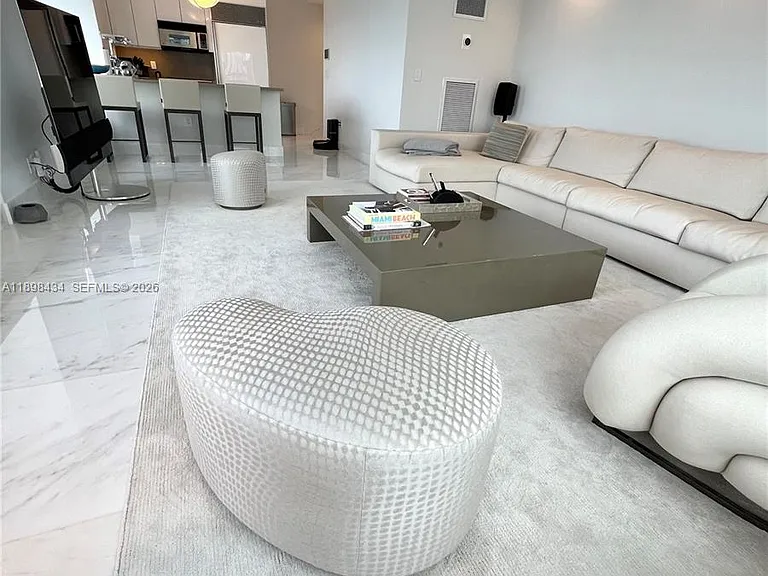 1435 Brickell Ave #3307 — Photo 4