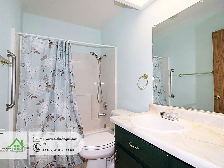 1748 Galaxy Way — Photo 19