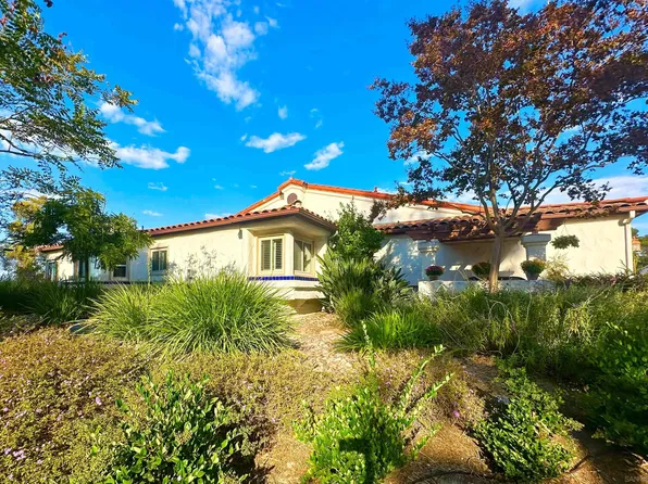 12302 Paseo Lucido APT A, San Diego, CA 92128