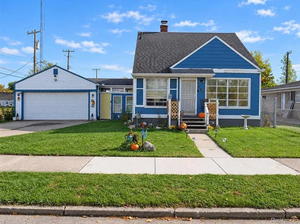 287 Eason St, Highland Park, MI 48203