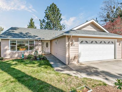 130 Rhonda Ln, Phoenix, OR, 97535