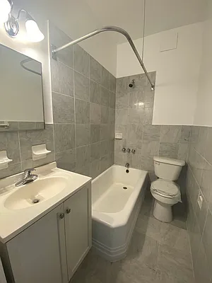 Rented by Compass | media 10